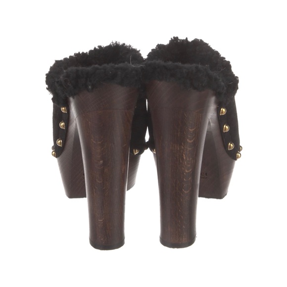 Gucci Suede Shearling Black Gold Studded Wood Heel Mules Clogs size 38.5 or 8.5 - Picture 4 of 5